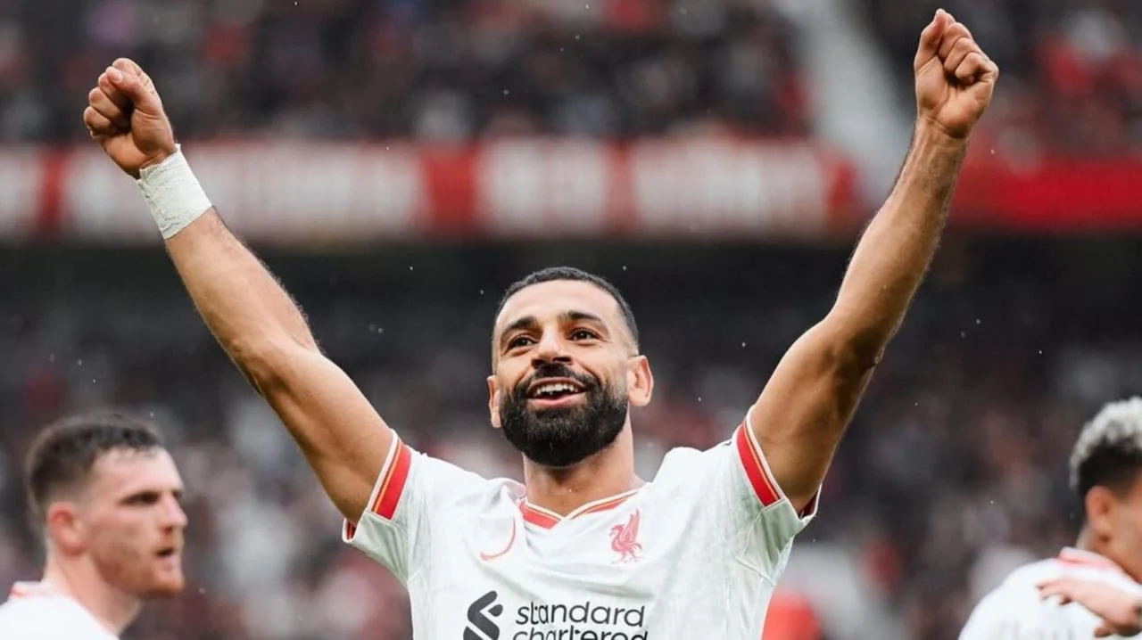 Azizah Salsha Sambut Kemenangan MU atas Liverpool di Old Trafford dengan Semangat Casemiro
