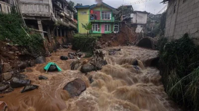 Banjir Bogor Mengguncang Kota: Dari Rumah Terdampak Hingga Jembatan Ambruk, Pemerintah Luncurkan Solusi Digital