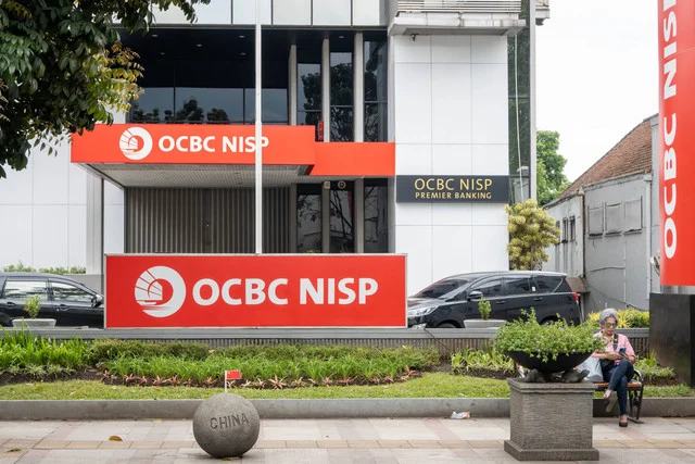Bank OCBC NISP Resmi Akuisisi Bisnis HSBC, Cermati Rekomendasi Analis