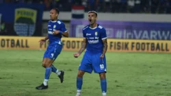 Bojan Hodak Lega Usai Bawa Persib Menang Tipis di Kandang Semen Padang