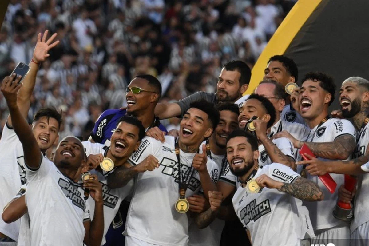 Bolívar Manfaatkan Ketinggian La Paz, Robson Matheus Ganda, Raih Kemenangan Pertama di Libertadores