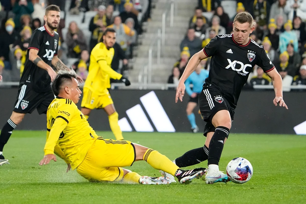 Columbus Crew Menghadapi Tantangan Berat di Lapangan