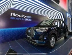 Daihatsu Hadirkan Rocky Hybrid di IIMS Surabaya 2026