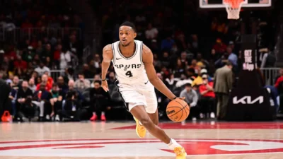 De’Aaron Fox Cedera, Spurs Hadapi Timberwolves di Game 5