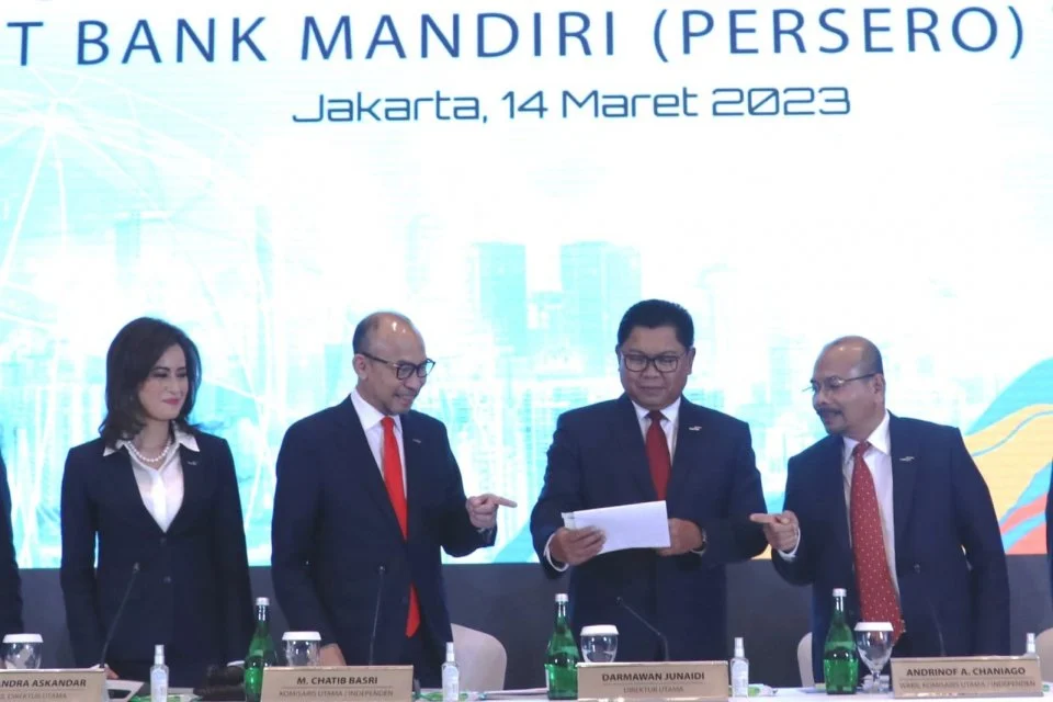 Direksi Bank Mandiri Tambah Kepemilikan Saham BMRI
