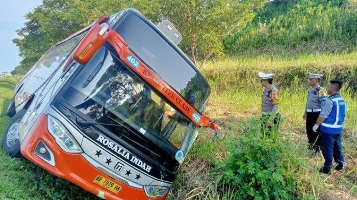 DPR PDIP Desak Evaluasi Sistemik Setelah Tragedi Kecelakaan KRL Bekasi, Kritik Kegagalan Persinyalan