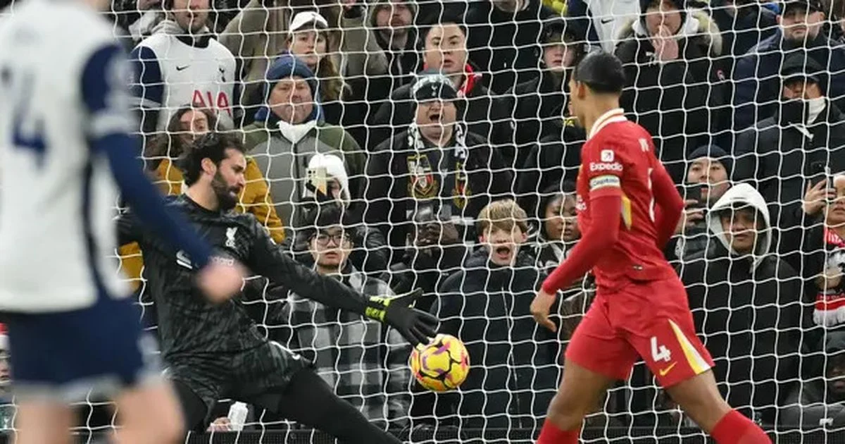 Drama 5 Gol, MU Kalahkan Liverpool: Hasil Liga Inggris Terbaru