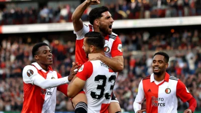 Feyenoord vs Groningen: Duel Krusial di De Kuip untuk Tiket Champions League dan Kelangsungan Musim