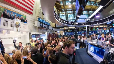 Futures Wall Street Terkoreksi Usai Trump Tolak Proposal Iran