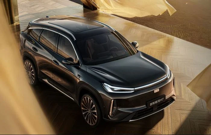Geely Siapkan SUV Bensin Baru untuk Indonesia, Menghadapi Dominasi Mobil Listrik