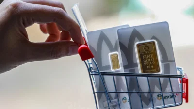 Geopolitik Memanas, Logam Mulia Diproyeksi Tembus Rp2,9 Juta pada Pekan Depan
