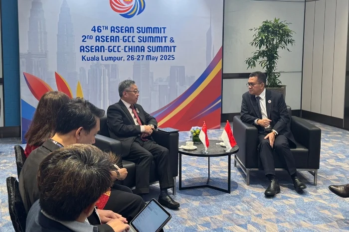 Gubernur BI Bertemu Investor di Singapura, Bahas Stabilitas Rupiah