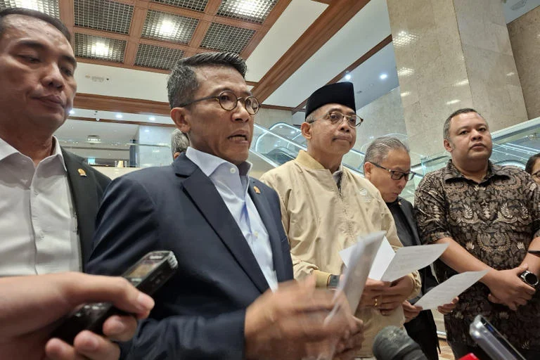 Gubernur BI Yakin Rupiah Menguat pada Juli-Agustus 2026 Meski Dikritik DPR