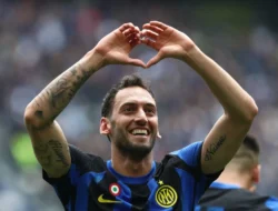 Hakan Çalhanoğlu Bawa Inter Raih 21. Gelar Serie A, Gol Bulan April Jadi Sorotan
