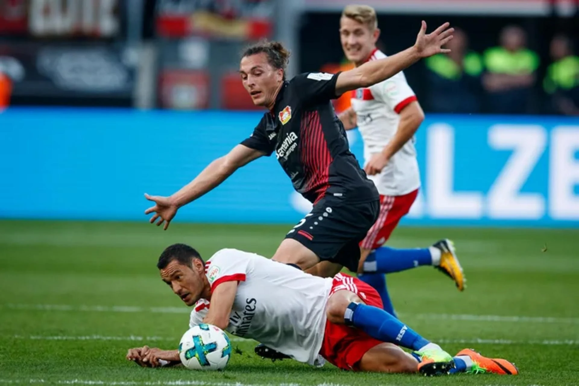 Hamburger SV: Misi Bayer Leverkusen Amankan Zona Eropa dan Pertarungan Sengit di Bundesliga