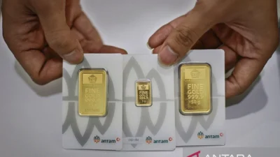 Harga Emas Antam Melonjak, Apa yang Membuat Investasi Emas Menarik?
