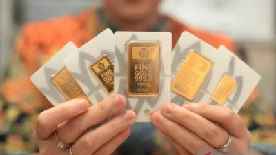 Harga Emas Masih Volatil, Logam Mulia Diprediksi Bisa Turun ke Rp2,68 Juta