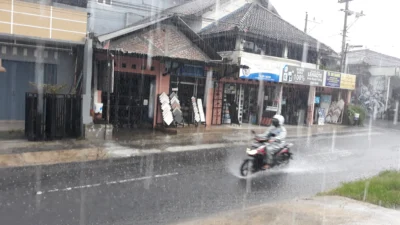 Hujan Mengguyur Seluruh Kota: Prakiraan Cuaca Jogja Hari Ini Membuat Warga Siap Siaga