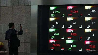 IHSG Sesi I Berhenti di Zona Hijau dengan Transaksi Rp10,17 Triliun
