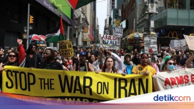 Iran Ajukan Proposal Damai, AS Tetap Menolak