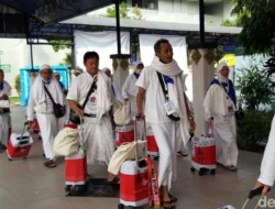 Jemaah Haji Solo Terus Dipulangkan, 21 Orang Gagal Berangkat: Apa Penyebabnya?