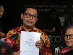 Jokowi Tertuduh Korupsi: Kasus Ubedilah Badrun dan Implikasinya bagi Presiden
