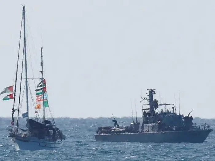Kapal Global Sumud Flotilla D Dicegat 'Israel', Aktivis Ditodong Senjata