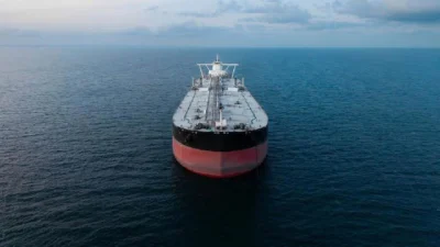 Kapal Prancis Lintasi Selat Hormuz, Pertama dari Eropa