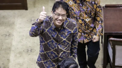 Kejutan Purbaya: APBN Hanya Tahan 2 Minggu, Dua Pejabat Kemenkeu Dicopot Akibat Restitusi Besar