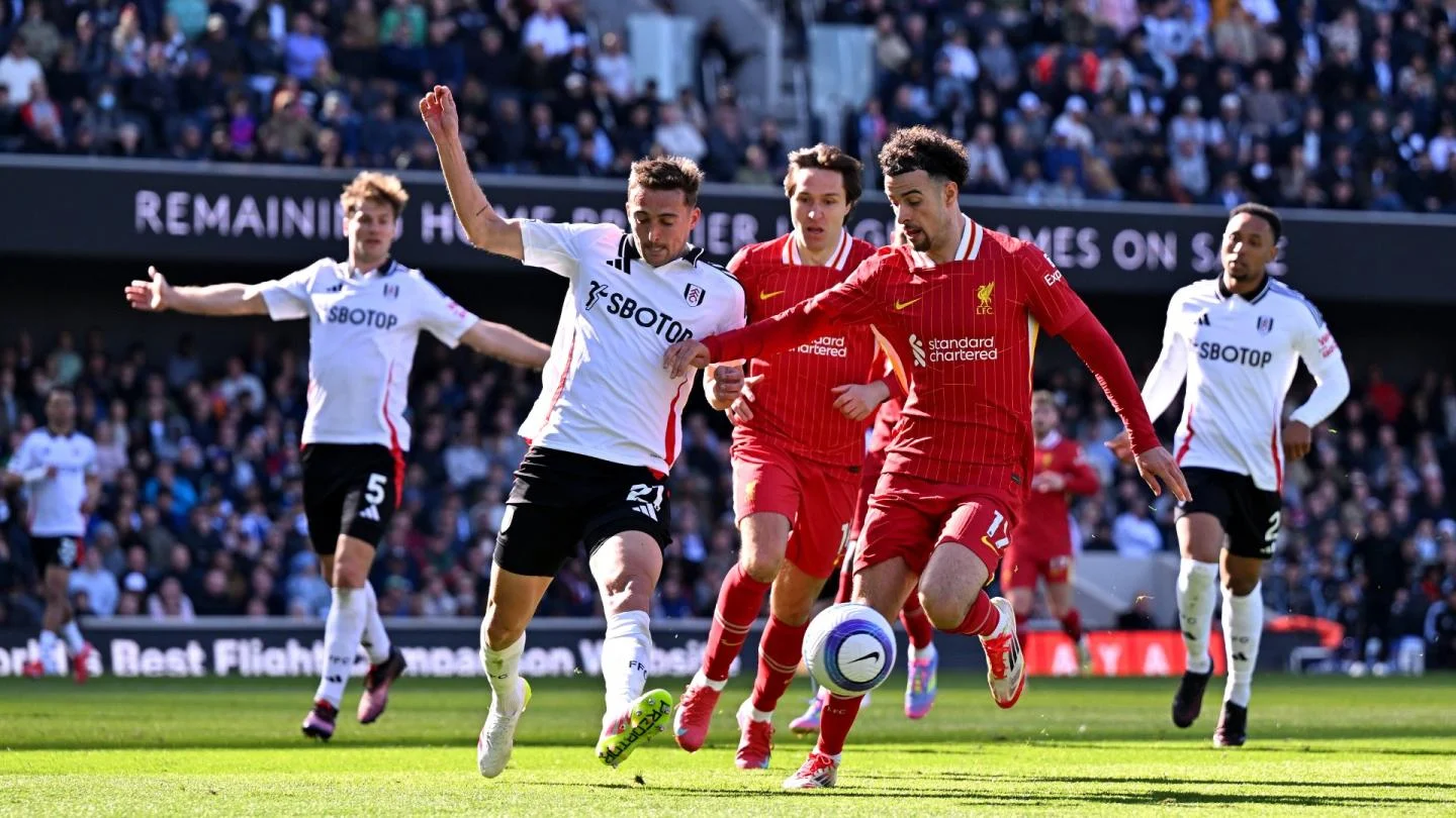 Liverpool Pulihkan Kepercayaan Diri, Tekuk Fulham 2-0 Sebelum Duel Penentu Lawan PSG