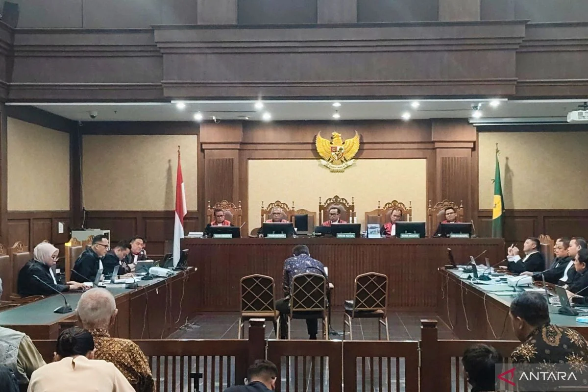 Mantan Ketua BPK Hadir sebagai Ahli Meringankan dalam Sidang Kasus Chromebook Nadiem
