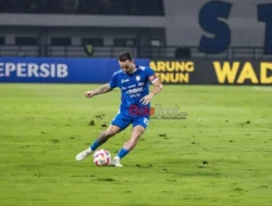 Marc Klok Ungkap Hitung-Hitungan: 9 Poin Persib Jadi Kunci Pastikan Takhta Juara
