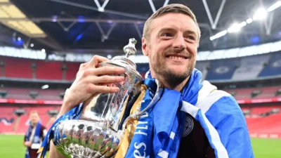 Misteri Kesuksesan Jamie Vardy: Dari Pesta Polisi Hingga Legenda Serie A yang Terlupakan