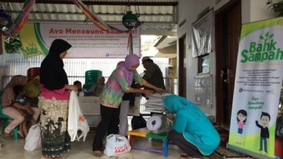 MUF Dukung Program Bank Sampah Rorotan untuk Mengelola Sampah dan Meningkatkan Ekonomi Masyarakat
