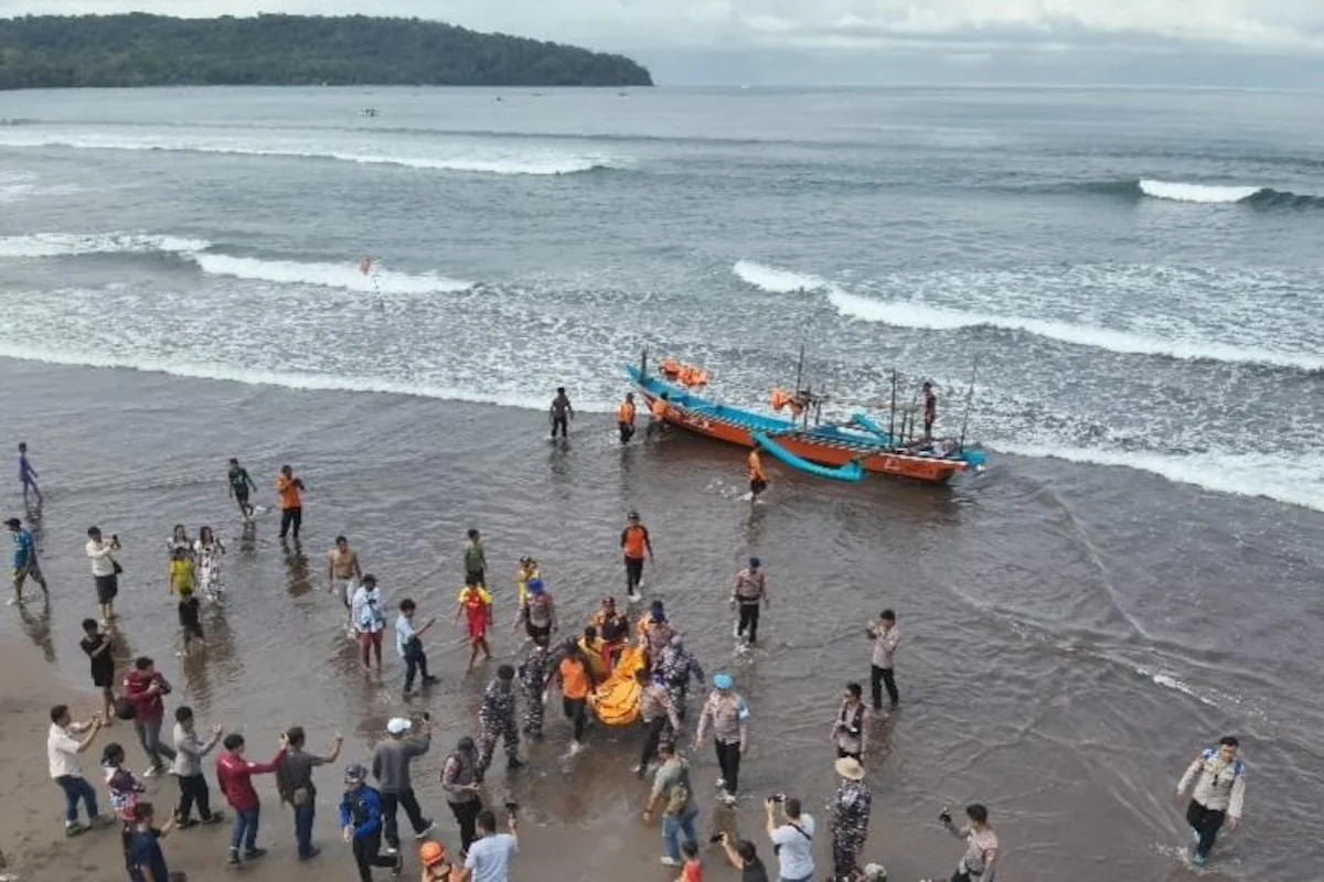 Nelayan Garut Tewas Setelah Tergulung Ombak di Pantai Madasari Pangandaran