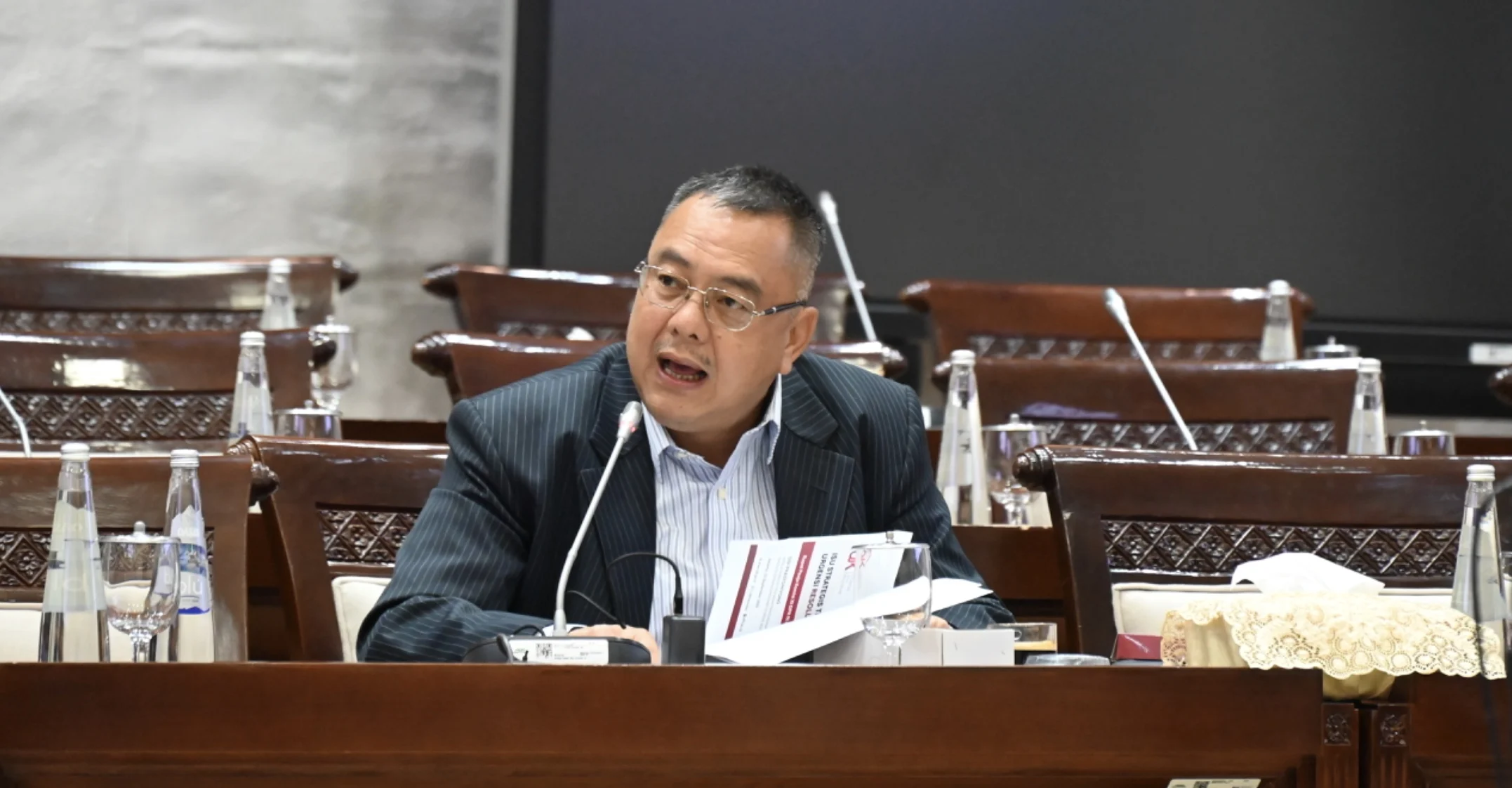 OJK Didesak Perketat Pengawasan Investasi Ilegal Bermodus Figur Publik