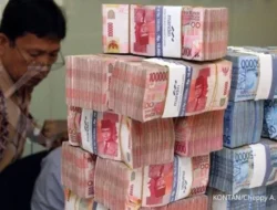 OJK Sorot Perlambatan Simpanan Kelas Menengah Bawah di Tengah Ketidakpastian Global