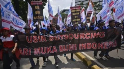 Outsourcing Terbatas: Pemerintah Resmi Batasi Hanya 6 Bidang, Dampaknya bagi Pekerja
