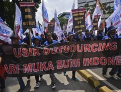 Outsourcing Terbatas: Pemerintah Resmi Batasi Hanya 6 Bidang, Dampaknya bagi Pekerja