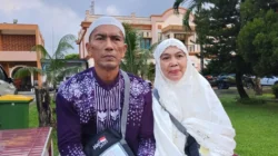 Pasutri Penjual Tempe dan Bubur Akhirnya Naik Haji Setelah 14 Tahun Menabung