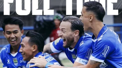 Persib Bandung dan Borneo FC Saling Mengincar Takhta Juara BRI Super League 2025/2026
