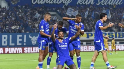 Persib Bandung Siap Hadapi Bhayangkara FC di Lampung, Persiapan Menuju Gelar Juara