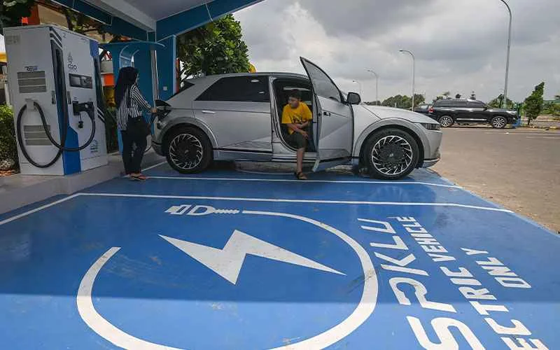 PPN DTP EV Disiapkan, Mobil Premium Berpotensi Untung Besar