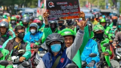Prabowo Pangkas Potongan Tarif Ojol, Pengemudi Senang dengan Kebijakan Baru