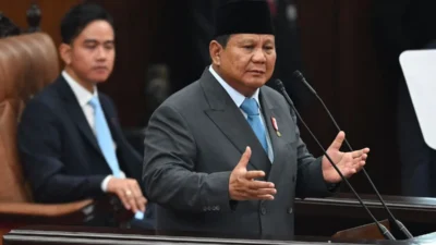 Puan Kritik Prabowo: APBN Tak Hanya Stabilkan Fiskal, Tapi Selamatkan Daya Beli