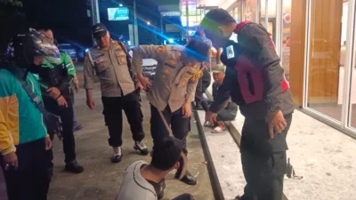 Ramai Pria Berjaket Polisi Cekcok di Tangsel, Datangi Polsek, dan Mengaku Nyesal