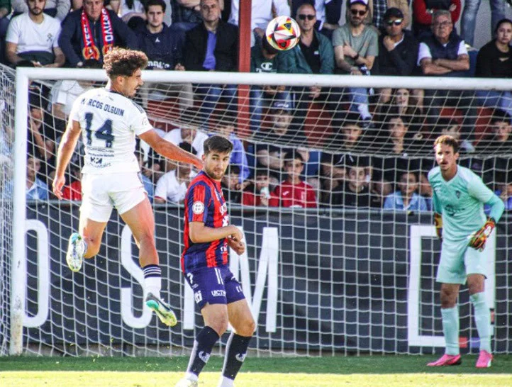 Recreativo Granada Raih Kemenangan Krusial 0-1 atas FC Marbellí, Memperkuat Peluang Playoff di Tercera Federación