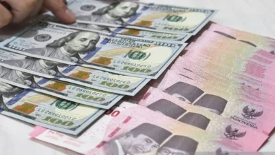 Rupiah Diprediksi Bergerak di 17.420-17.650 Per Dolar AS