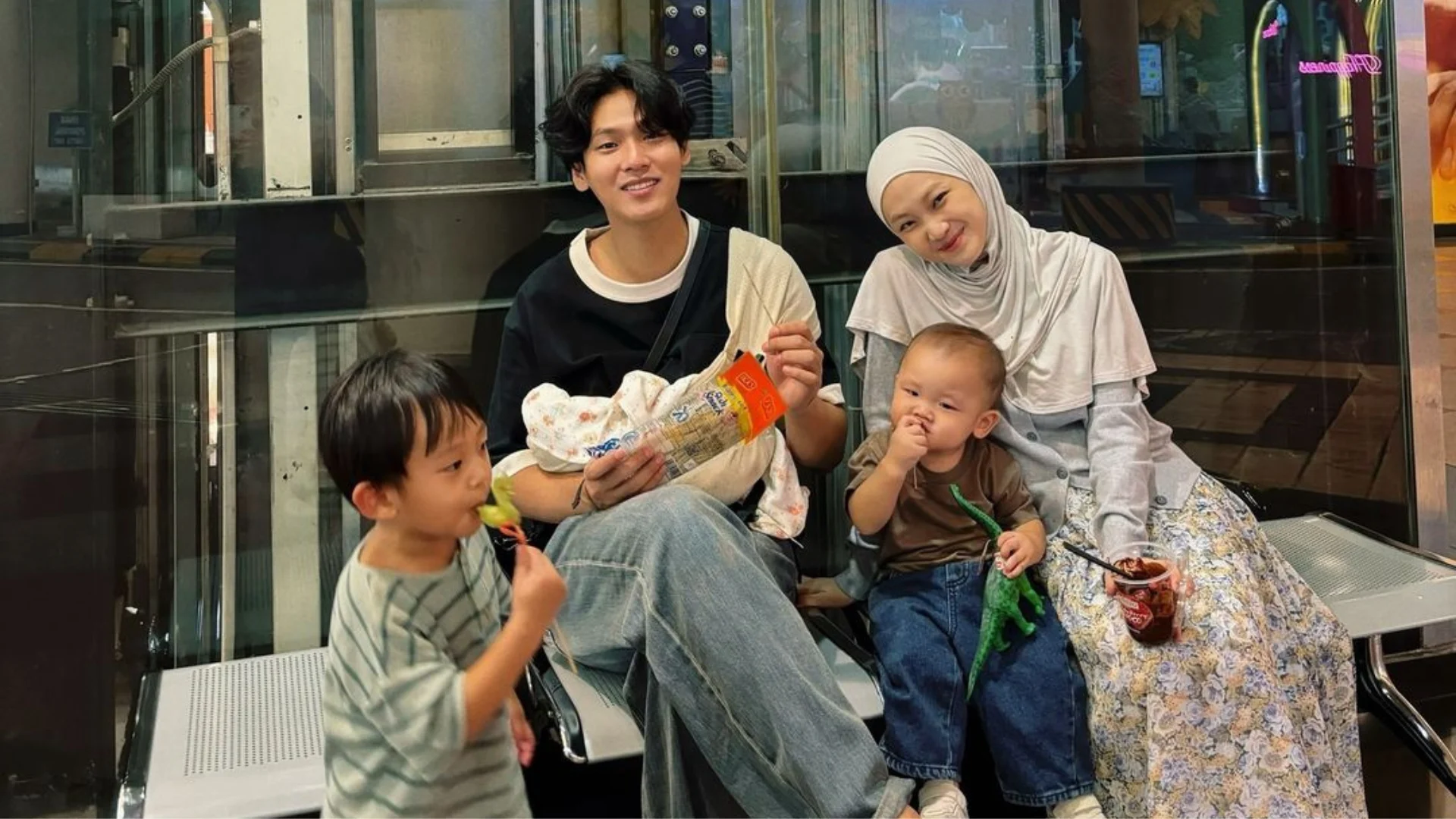 Safrie Ramadhan Bikin Na Daehoon Geram: Jokes Kontroversial Picu Batasan Akses Julia Prastini ke Anak