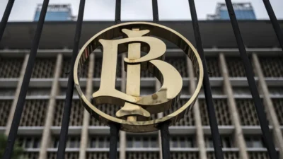 Saham Perbankan Melaju Jelang RDG Tengah Sinyal Kenaikan BI-Rate